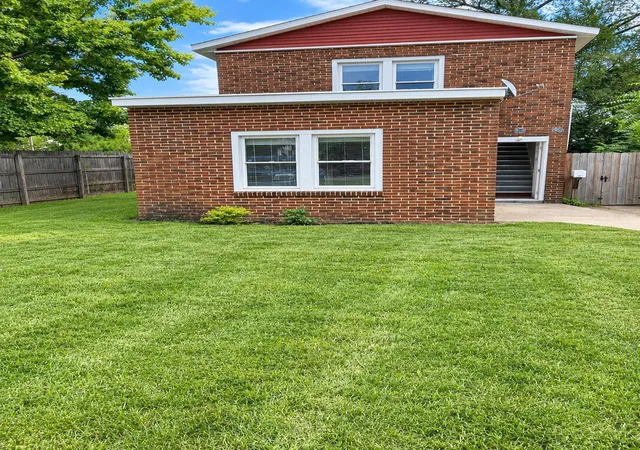 Single family home for sale at 48 Convis St, Battle Creek, MI 49017 | MLS# 65026047781