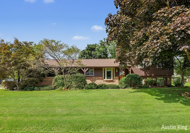 Photo 1 of Single family home for sale at 411 4th Street, Cedar Springs, MI 49319 | MLS# 65026047797 | Listing updated on 2026-09-18