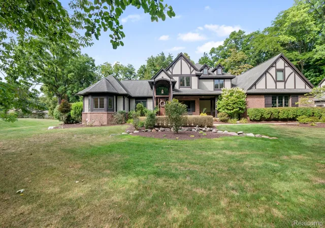 Photo 2 of Single family home for sale at 19821 Westhill St, Northville, MI 48167 | MLS# 20261072540 | Listing updated on 2026-09-11