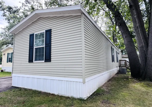 Photo 2 of Single family home for sale at 2330 E Main St #73, Niles, MI 49120 | MLS# 69026047799 | Listing updated on 2026-10-07
