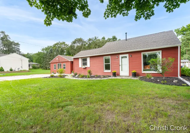 Photo 2 of Single family home for sale at 2461 Rogue River Rd Ne, Belmont, MI 49306 | MLS# 65026047801 | Listing updated on 2026-10-05