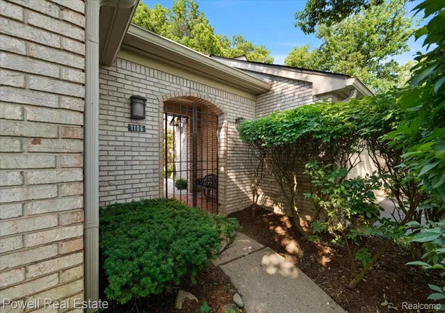 Photo 1 of Condo for sale at 1106 Timberview Trl, Bloomfield Hills, MI 48304 | MLS# 20261072558 | Listing updated on 2026-09-11
