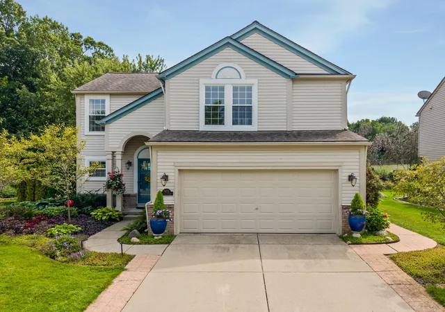 Photo 2 of Single family home for sale at 7673 Turrillium Ln, Waterford, MI 48327 | MLS# 81026047805 | Listing updated on 2026-09-14