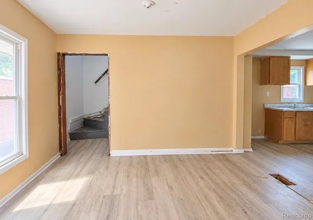 Photo 3 of Single family home for sale at 8495 Brace St, Detroit, MI 48228 | MLS# 20261072561 | Listing updated on 2026-10-08