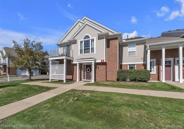 Photo 3 of Condo for sale at 16776 Dover Dr, Northville, MI 48168 | MLS# 20261072564 | Listing updated on 2026-10-15
