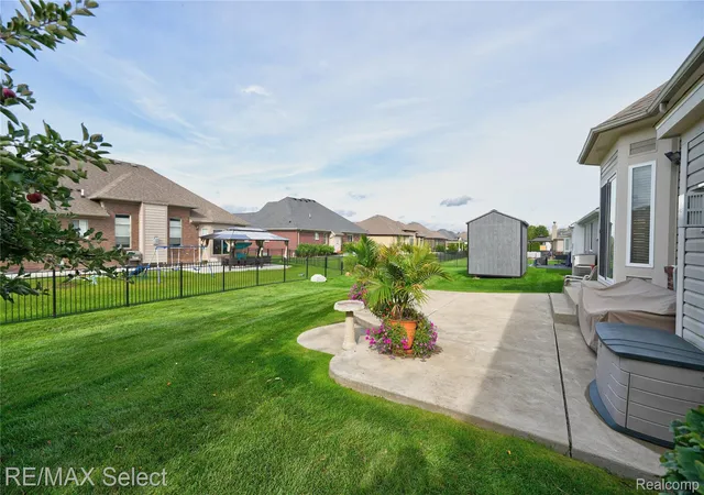 Photo 4 of Single family home for sale at 18243 Wingate Dr, Macomb, MI 48042 | MLS# 20261072568 | Listing updated on 2026-09-13