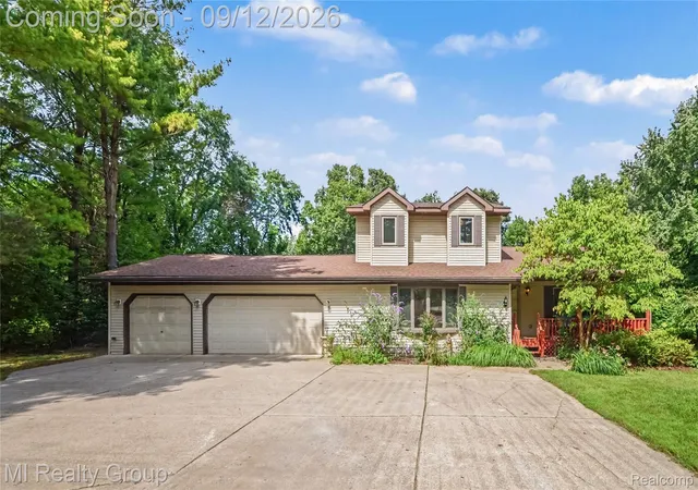 Photo 2 of Single family home for sale at 11471 31 Mile Rd, Washington, MI 48095 | MLS# 20261072587 | Listing updated on 2026-09-14