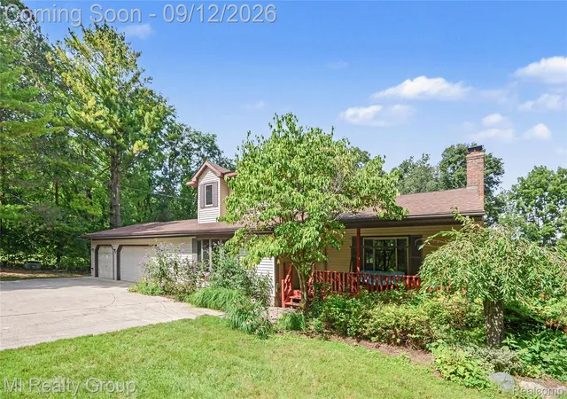 Photo 3 of Single family home for sale at 11471 31 Mile Rd, Washington, MI 48095 | MLS# 20261072587 | Listing updated on 2026-09-14