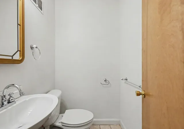 Photo 4 of Single family home for sale at 1220 SE Sylvan Ave, Grand Rapids, MI 49506 | MLS# 71026047813 | Listing updated on 2026-10-16