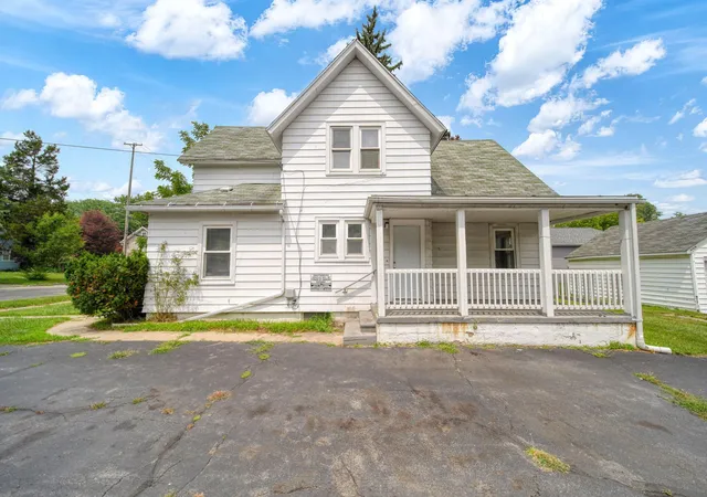 Photo 1 of Multi family home for sale at 1209 3rd Street, Jackson, MI 49203 | MLS# 55026047810 | Listing updated on 2026-10-29