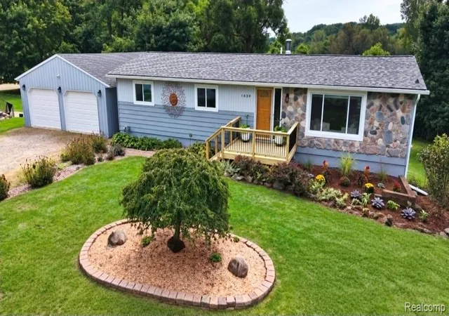 Single family home for sale at 103 W Sherman St, Holly, MI 48442 | MLS# 20261072593