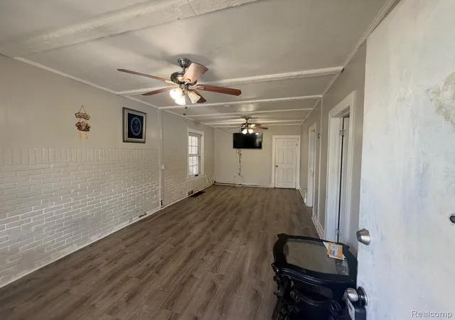 Photo 1 of Multi family home for sale at 3262 Hanley St, Hamtramck, MI 48212 | MLS# 20261072598 | Listing updated on 2026-09-11