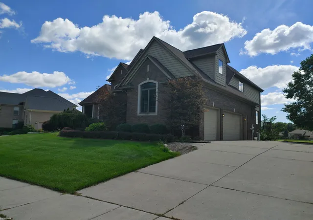 Photo 3 of Single family home for sale at 61276 Burningwood Dr, Washington, MI 48094 | MLS# 58050221228 | Listing updated on 2026-09-12