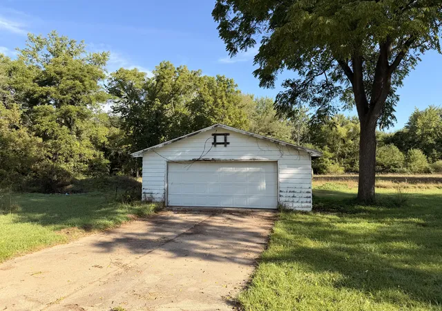 Photo 3 of Single family home for sale at 908 Napoleon Rd, Michigan Center, MI 49254 | MLS# 55026047829 | Listing updated on 2026-10-01