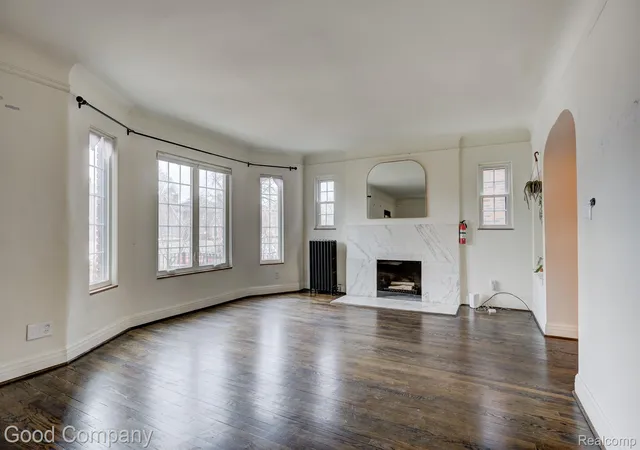 Photo 2 of Single family home for sale at 17205 Santa Barbara Dr, Detroit, MI 48221 | MLS# 20261072619 | Listing updated on 2026-09-11