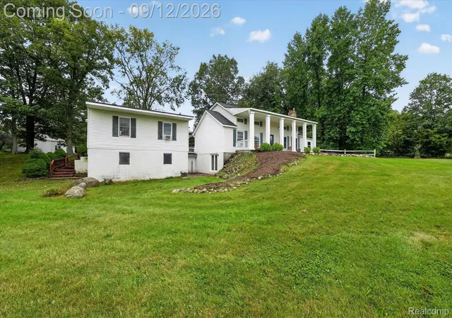 Photo 3 of Single family home for sale at 1205 W Oakwood Rd, Oxford, MI 48371 | MLS# 20261072623 | Listing updated on 2026-09-12