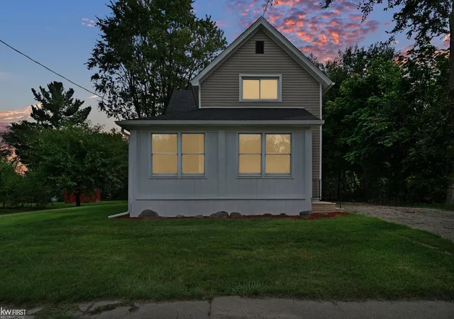 Photo 1 of Sale Pending at 11630 Washington Ave, Mount Morris, MI 48458 | MLS# 5050221230 | Listing updated on 2026-09-25
