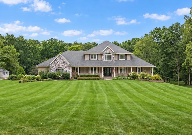 Photo 1 of Mansion for sale at 6900 Archway Dr Ne, Rockford, MI 49341 | MLS# 65026047839 | Listing updated on 2026-10-06