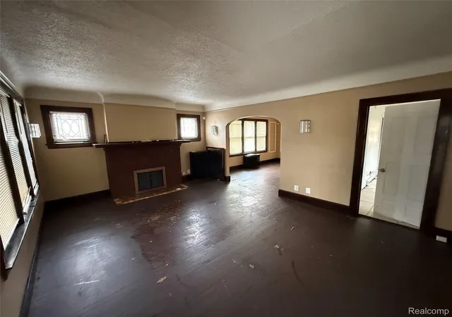 Photo 2 of Single family home for sale at 15370 Winthrop St, Detroit, MI 48227 | MLS# 20261072640 | Listing updated on 2026-09-11