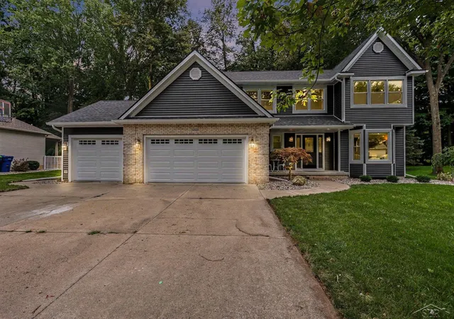 Single family home for sale at 12529 Whisper Ridge Dr, Freeland, MI 48623 | MLS# 61050221235