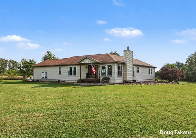 Photo 2 of Single family home for sale at 2584 116th Avenue, Allegan, MI 49010 | MLS# 65026047840 | Listing updated on 2026-09-15