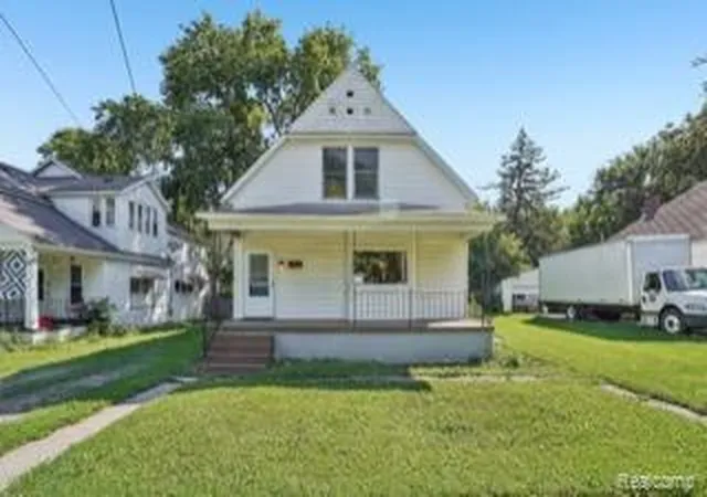 Photo 1 of Single family home for sale at 2518 Hermansau St, Saginaw, MI 48602 | MLS# 20261072646 | Listing updated on 2026-09-11