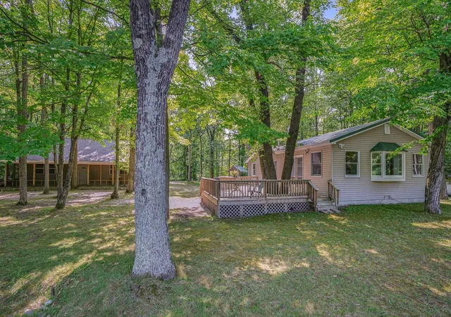 Photo 3 of Single family home for sale at 2466 Miller Rd, Sears, MI 49679 | MLS# 78080073357 | Listing updated on 2026-09-29
