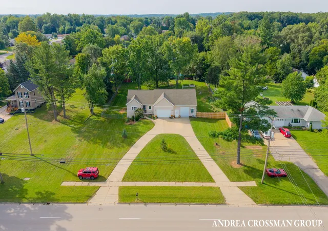 Photo 1 of Sale Pending at 1094 68th Street Se, Grand Rapids, MI 49508 | MLS# 71026047856 | Listing updated on 2026-09-14