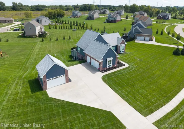 Photo 2 of Single family home for sale at 1303 Cedar Meadows Dr, White Lake, MI 48383 | MLS# 20261072696 | Listing updated on 2026-09-13