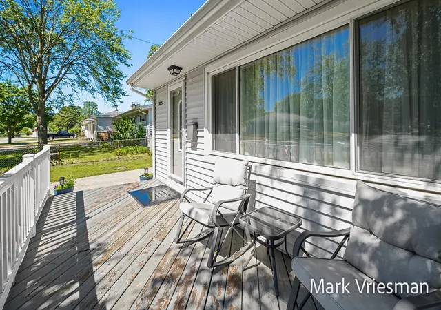 Photo 3 of Single family home for sale at 3125 Coolidge Rd, Muskegon, MI 49441 | MLS# 71026047876 | Listing updated on 2026-09-18