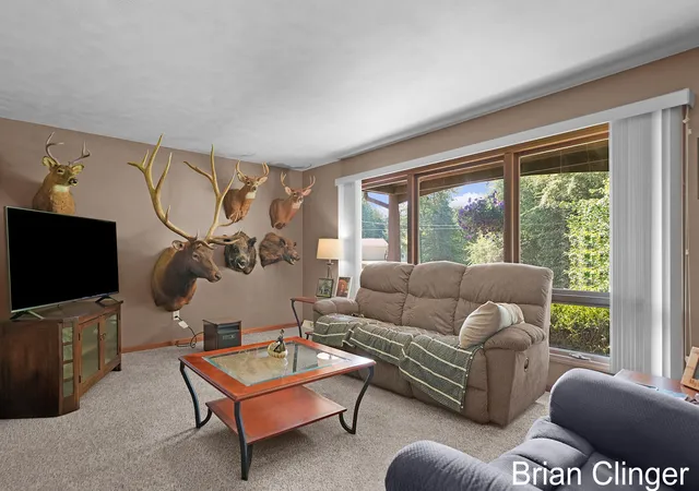 Photo 3 of Single family home for sale at 4161 Springfield Ct, Hudsonville, MI 49426 | MLS# 65026047879 | Listing updated on 2026-09-14