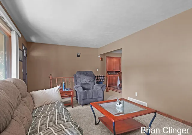 Photo 3 of Single family home for sale at 4161 Springfield Ct, Hudsonville, MI 49426 | MLS# 65026047879 | Listing updated on 2026-09-14