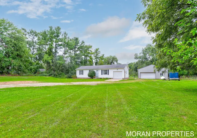Photo 3 of Single family home for sale at 3163 Pillon Rd, Muskegon, MI 49445 | MLS# 65026047878 | Listing updated on 2026-09-18