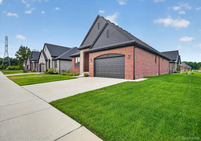 Photo 4 of Single family home for sale at 12891 Preston Pointe Dr, Utica, MI 48315 | MLS# 20261072706 | Listing updated on 2026-09-14
