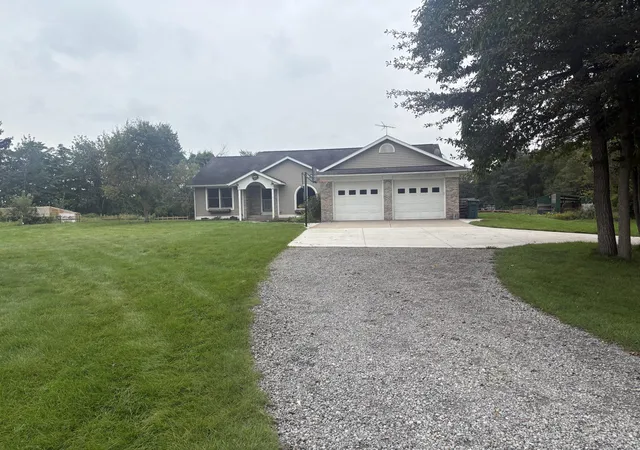 Single family home for sale at 18635 112th Avenue, Nunica, MI 49448 | MLS# 65026047884