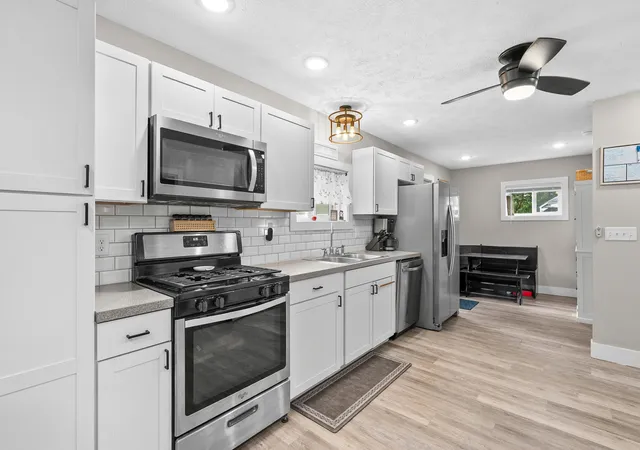 Photo 4 of Single family home for sale at 88 Latta St, Battle Creek, MI 49017 | MLS# 64026047889 | Listing updated on 2026-09-11