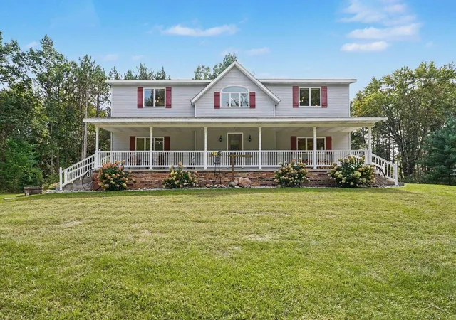 Photo 2 of Single family home for sale at 2050 E Mier Rd, Midland, MI 48642 | MLS# 61050221263 | Listing updated on 2026-09-09