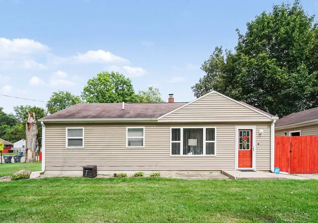 Photo 2 of Single family home for sale at 3010 Range St, Kalamazoo, MI 49004 | MLS# 66026047894 | Listing updated on 2026-09-09