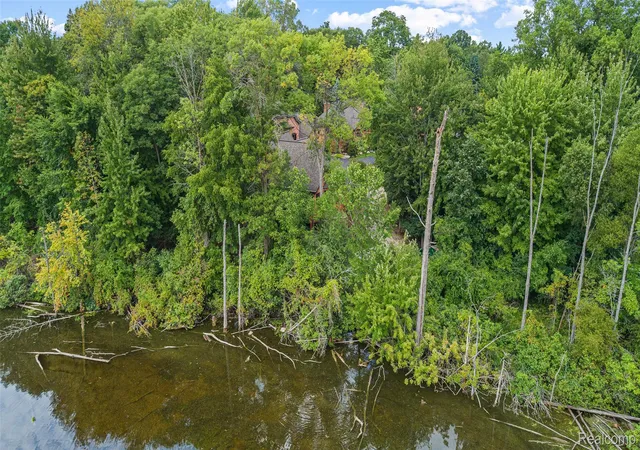 Photo 1 of Sale Pending at 4665 Rue St Michelle, West Bloomfield, MI 48323 | MLS# 20261072721 | Listing updated on 2026-10-19