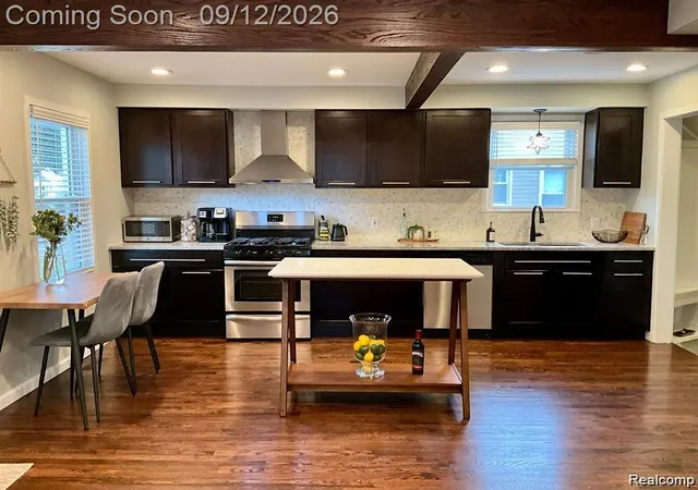 Photo 3 of Single family home for sale at 4160 Cummings, Berkley, MI 48072 | MLS# 20261072728 | Listing updated on 2026-10-25