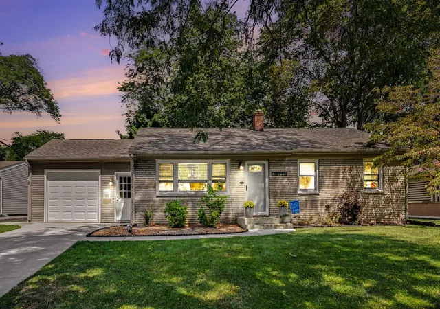 Photo 1 of Sale Pending at 1008 Lynn Ave, Kalamazoo, MI 49008 | MLS# 66026047899 | Listing updated on 2026-09-12