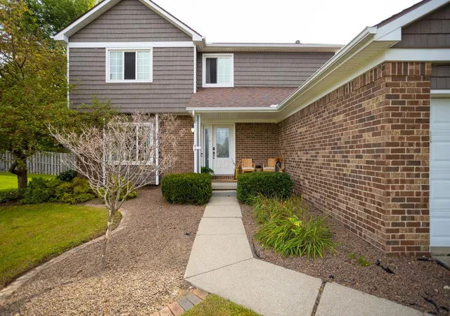 Single family home for sale at 5045 Rockwood Dr, Grand Blanc, MI 48439 | MLS# 5050221270
