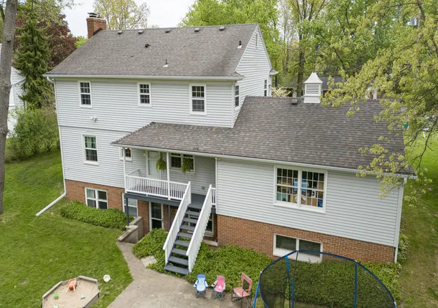 Photo 3 of Single family home for sale at 1738 Greenbriar Dr, Portage, MI 49024 | MLS# 65026047905 | Listing updated on 2026-09-15