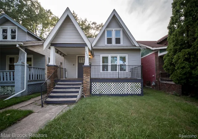 Photo 2 of Single family home for sale at 18641 Cardoni St, Highland Park, MI 48203 | MLS# 20261072745 | Listing updated on 2026-09-11