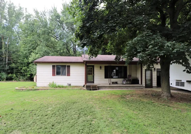 Photo 1 of Single family home for sale at 12083 N Seymour Rd, Montrose, MI 48457 | MLS# 5050221272 | Listing updated on 2026-09-09