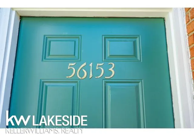 Listing Photo 4 - Condo for sale in building located at 56153 Troon N, Shelby Township, MI 48316