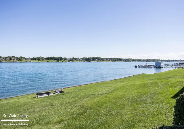 Listing Photo 4 - Condo for sale in building located at 1715 N River Rd, Saint Clair, MI 48079