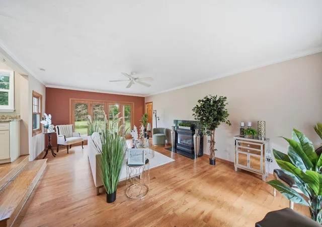 Photo 4 of Single family home for sale at 125 Sagamore St, Jackson, MI 49203 | MLS# 55026047909 | Listing updated on 2026-09-15