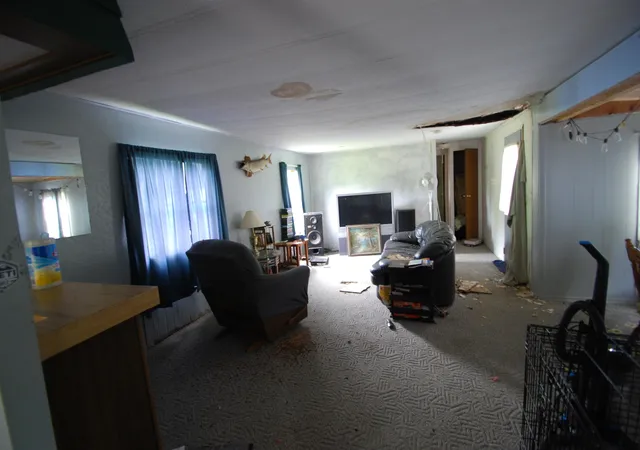 Photo 4 of Single family home for sale at 4370 Lake Dr, Prescott, MI 48756 | MLS# 77080073368 | Listing updated on 2026-09-17