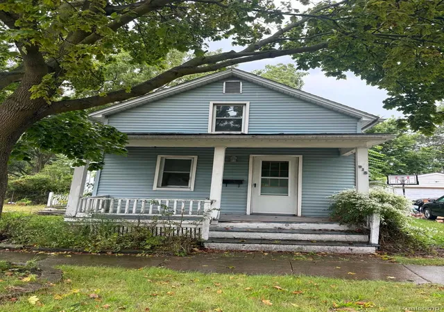 Photo 1 of Single family home for sale at 512 W 5th Street, Monroe, MI 48161 | MLS# 20261072776 | Listing updated on 2026-09-15